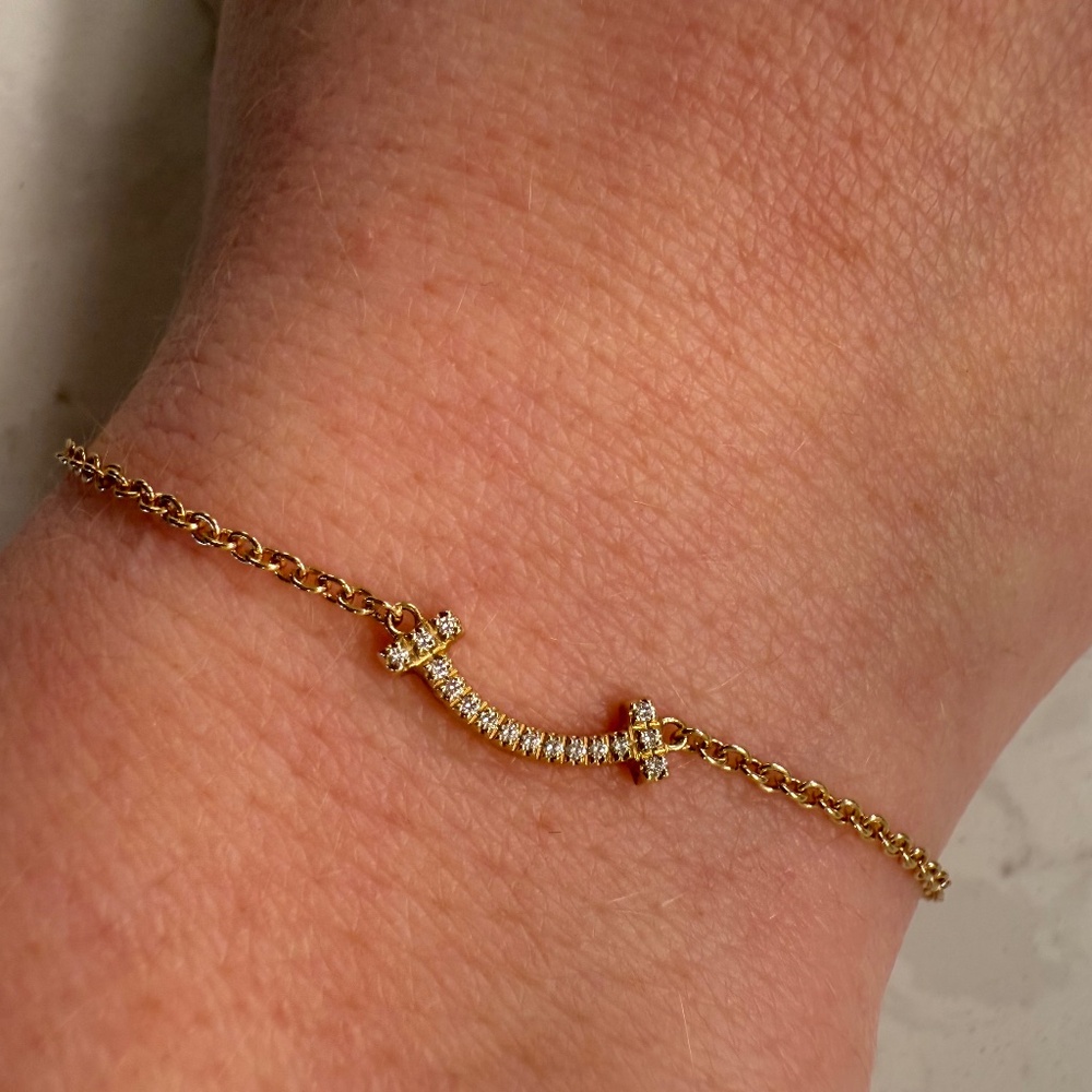 Tiffany & Co. T Smile Mini Bracelet • 18K Yellow Gold • Diamonds • Authentic